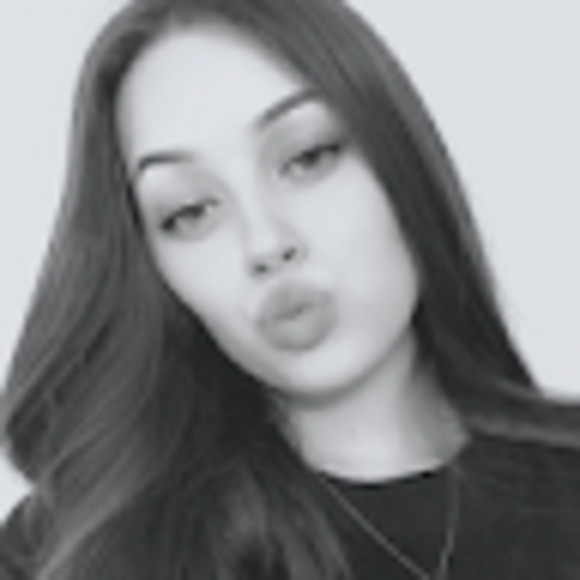 Meet your Posher, Skyler - Picture 1 of 1